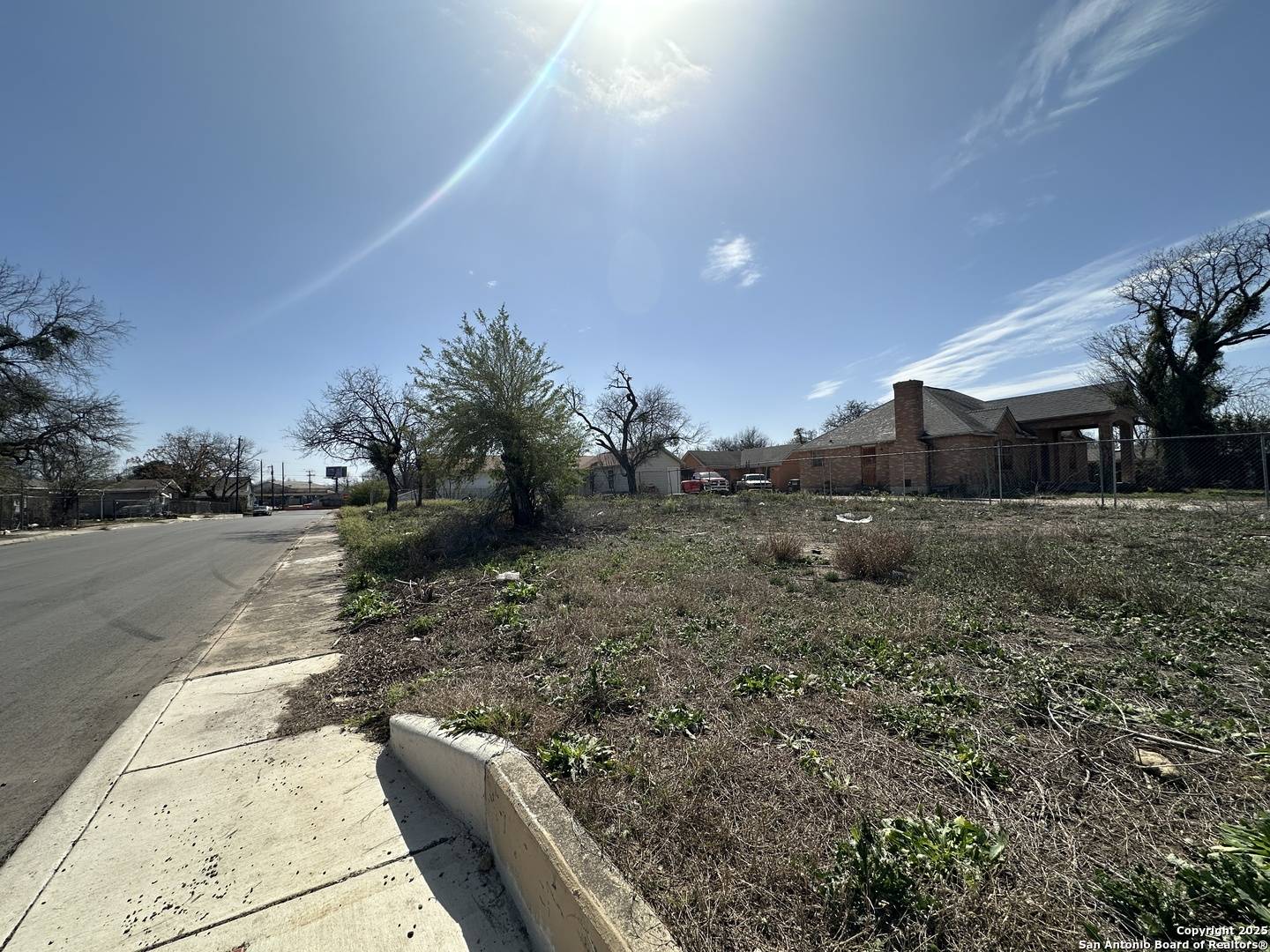 San Antonio, TX 78211,502 King
