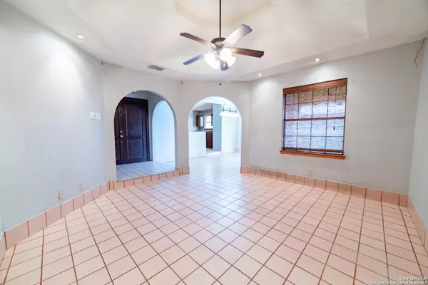 Laredo, TX 78045,96 Grove Ave