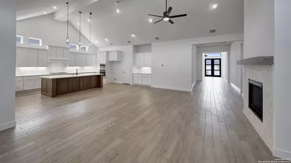Boerne, TX 78006,113 Barton Creek