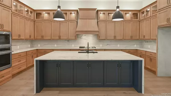 Boerne, TX 78006,145 Western Justice