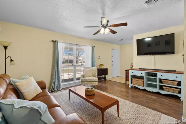 San Antonio, TX 78218,8247 Campobello