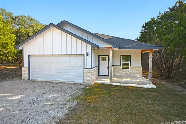 1234 Clearcreek, Canyon Lake, TX 78133