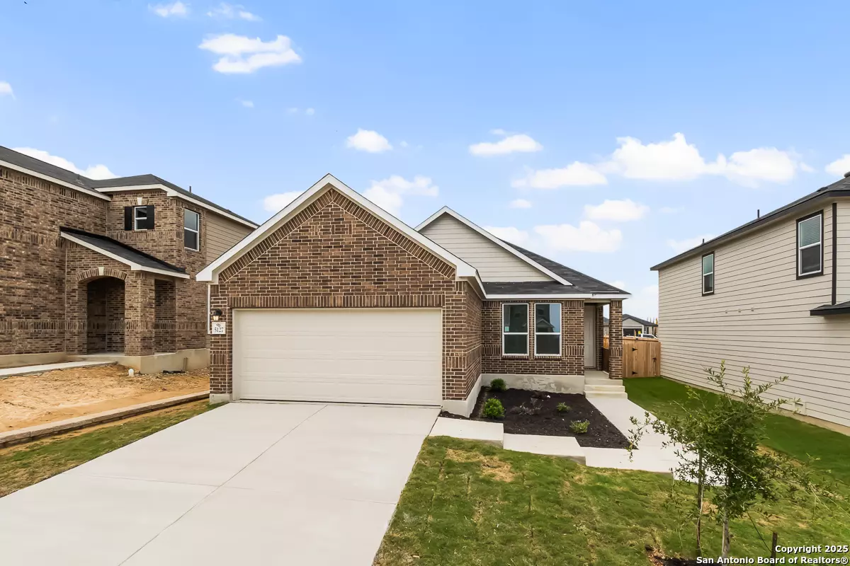 San Antonio, TX 78109,5127 YARBOROUGH CYN