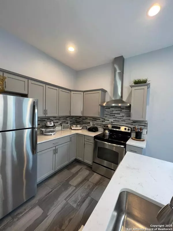 San Antonio, TX 78203,404 Olive