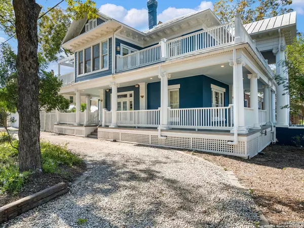 San Antonio, TX 78212,702 W FRENCH PL