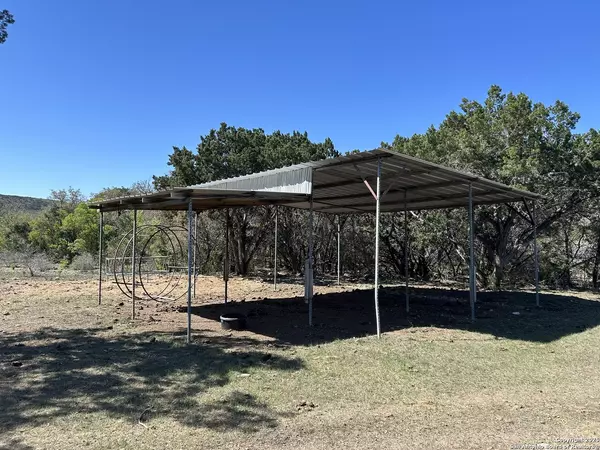 Sabinal, TX 78881,0 Mesa Verde Dr