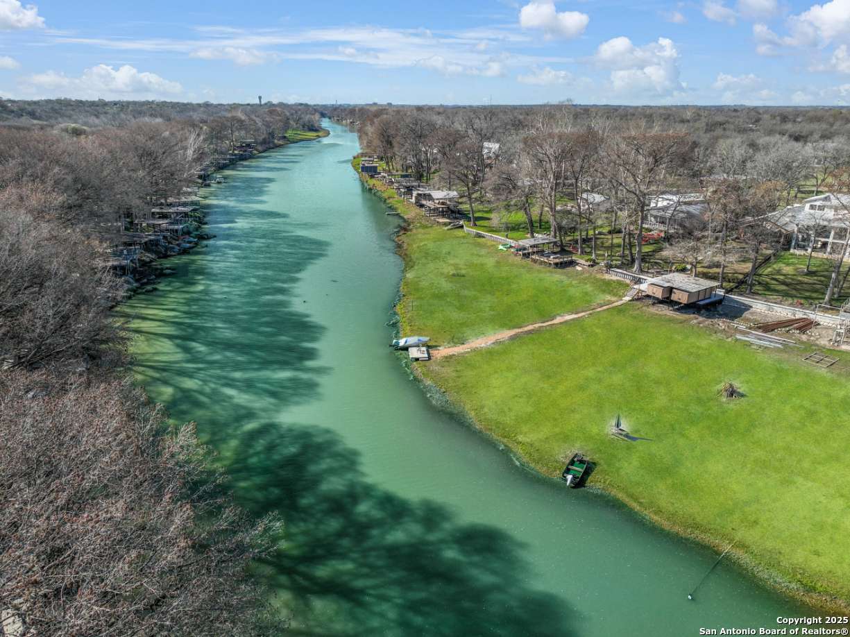 Mcqueeney, TX 78123,875 Gallagher