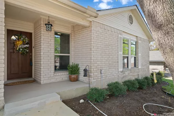 Schertz, TX 78108-2229,3724 Scenic Drive