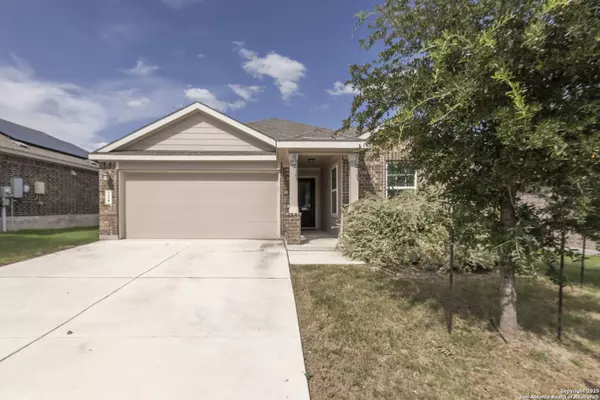 218 Holland Park, Schertz, TX 78108