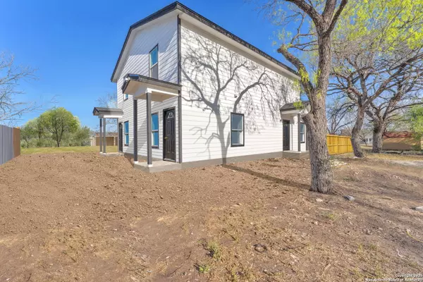 3007 McArthur Ave UNIT 201, San Antonio, TX 78211
