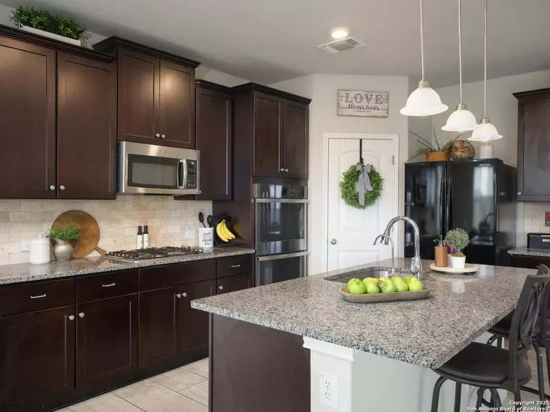 225 Treble Knoll, Spring Branch, TX 78070