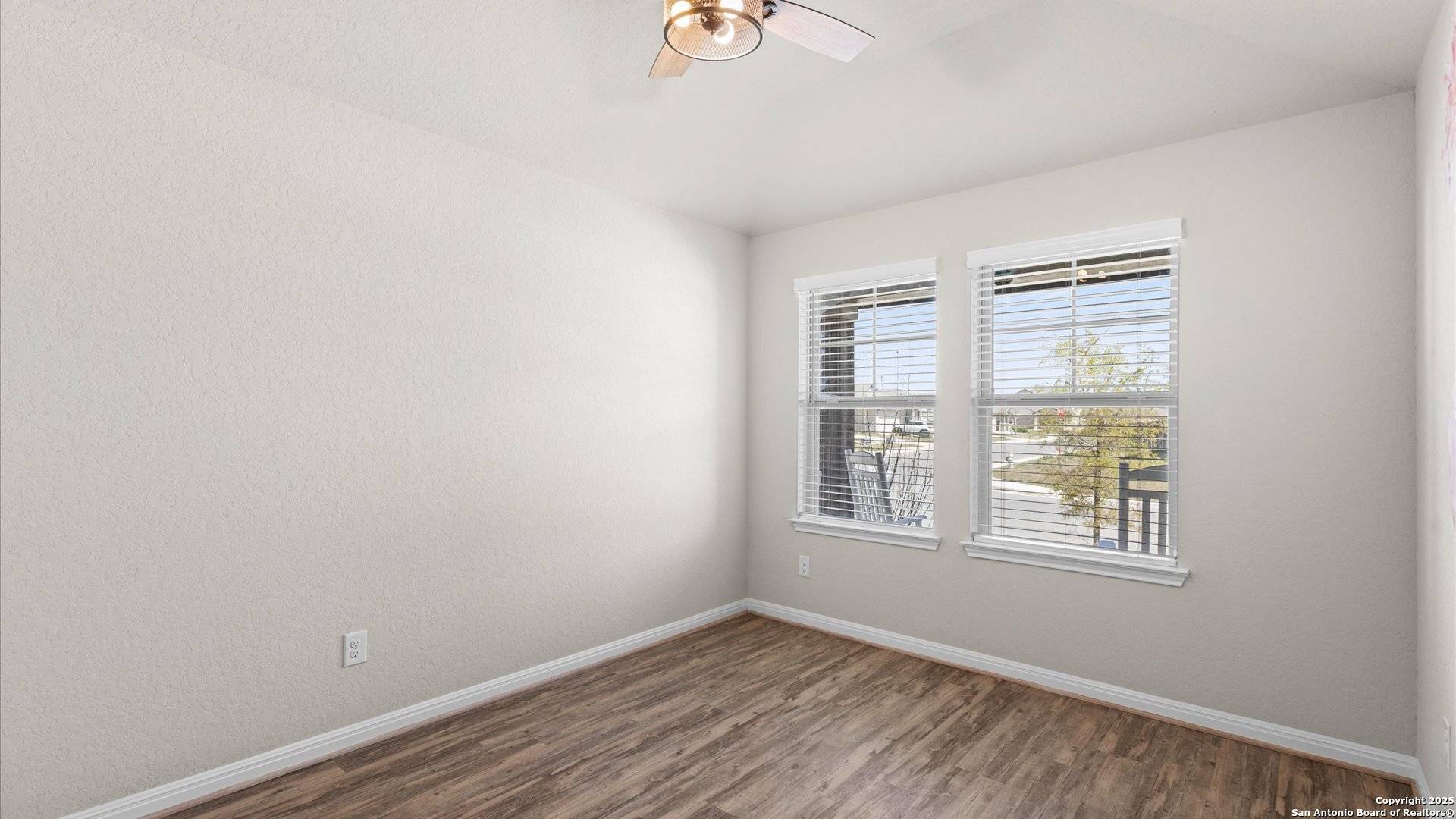 New Braunfels, TX 78130,1216 Carl Glen