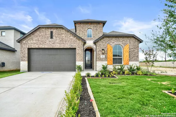 421 White Oak, Castroville, TX 78009