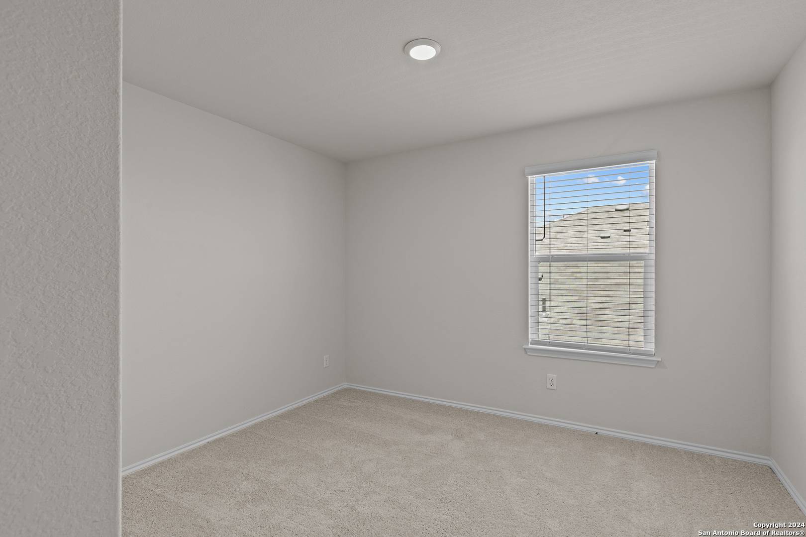 New Braunfels, TX 78130,819 Bluegrass Point