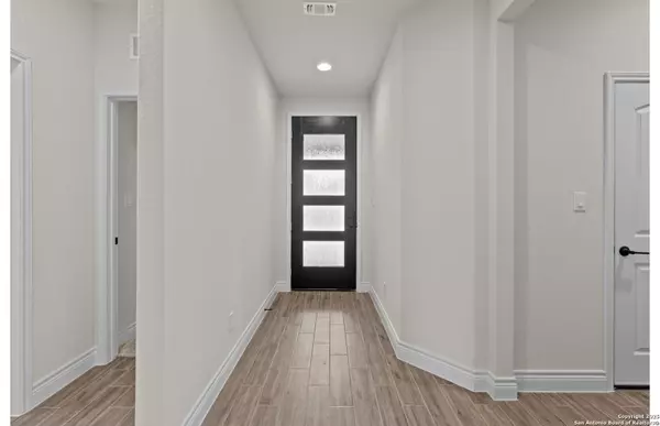 San Antonio, TX 78245,4827 Conch Shell