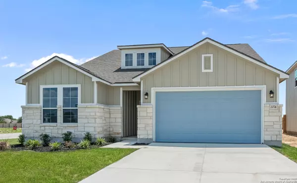 2074 Newforest Peak, New Braunfels, TX 78130