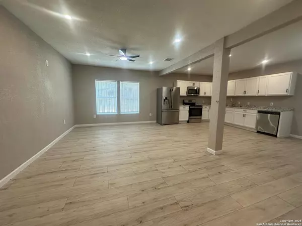 San Antonio, TX 78237,902 san eduardo