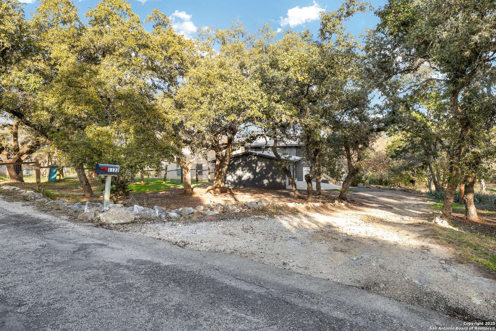 Canyon Lake, TX 78133,1122 Oakridge