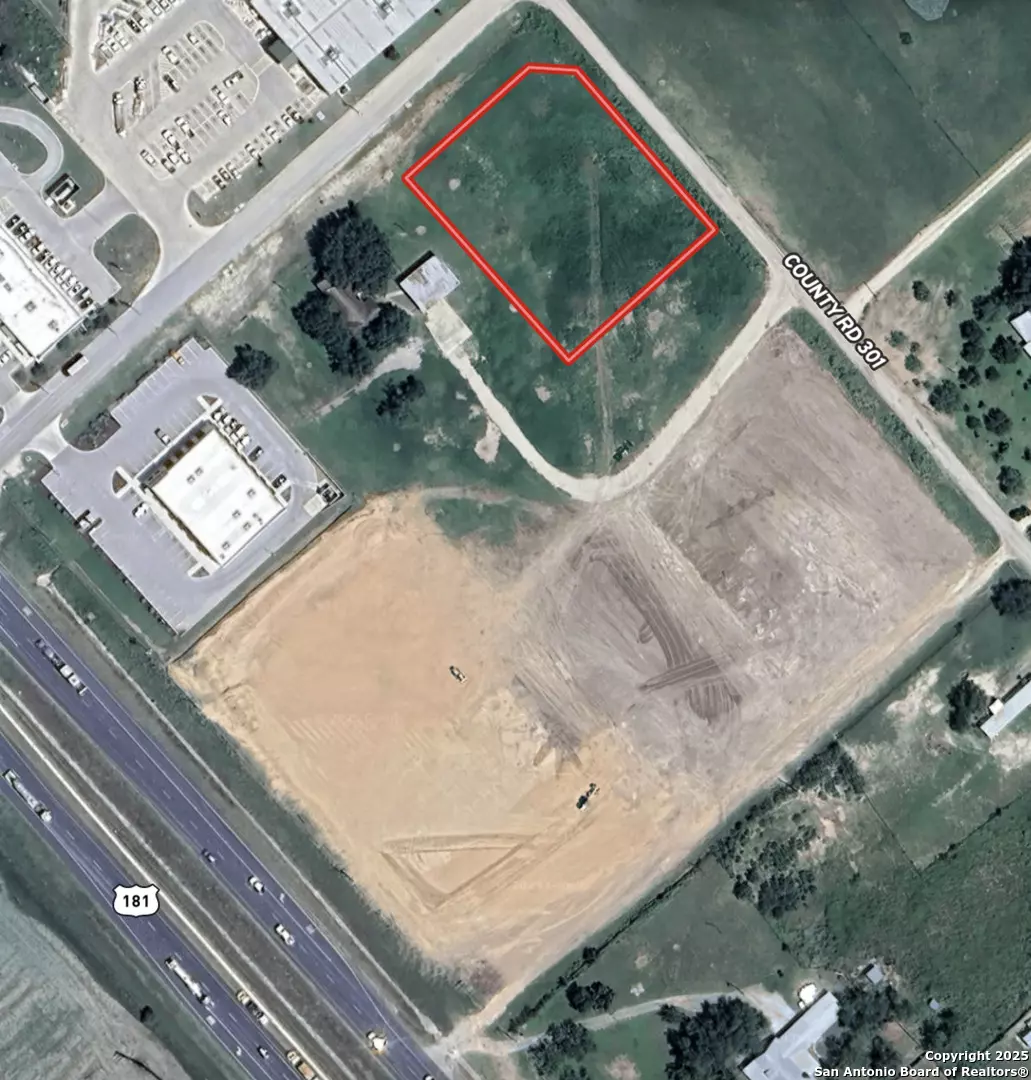 Floresville, TX 78114,LOT 4-1.18AC US Highway 181