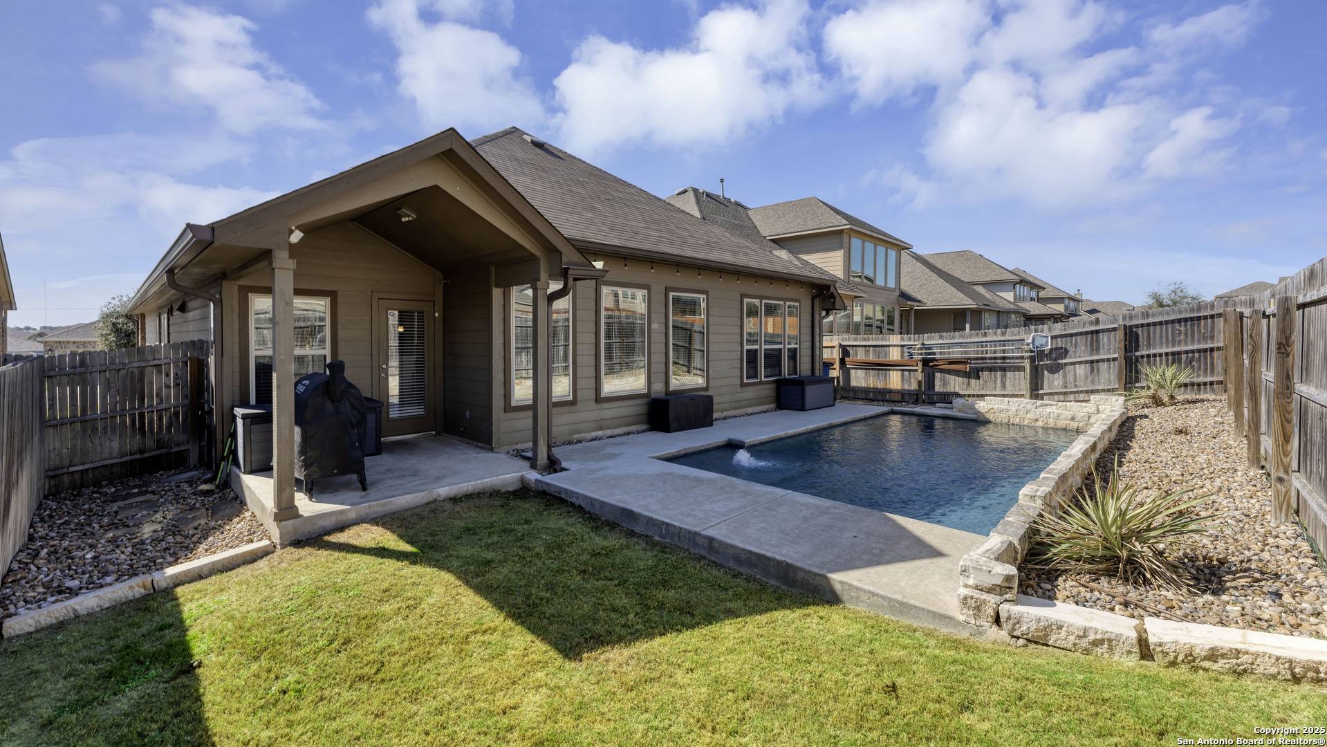 2928 Sunset Smt, New Braunfels, TX 78130