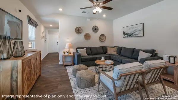 San Antonio, TX 78245,3064 Lindenwood Way