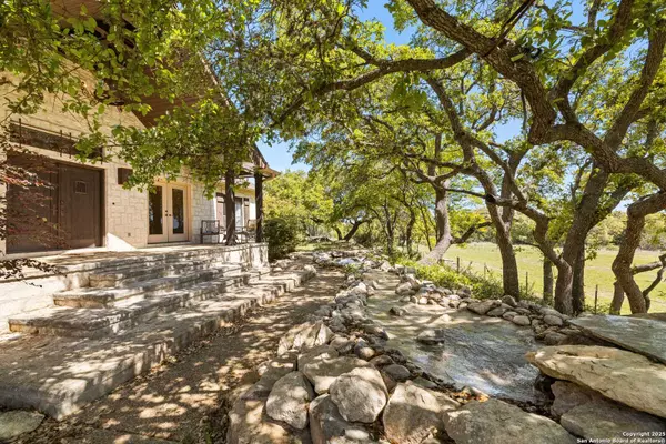 Boerne, TX 78006,130 Spring Hill Dr.