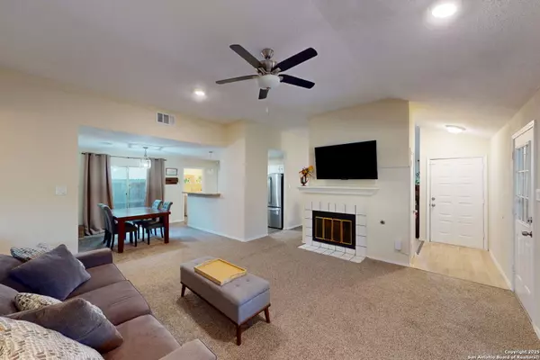 San Antonio, TX 78233,15027 Eagle Run