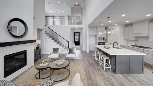 Boerne, TX 78006,302 Hidalgo