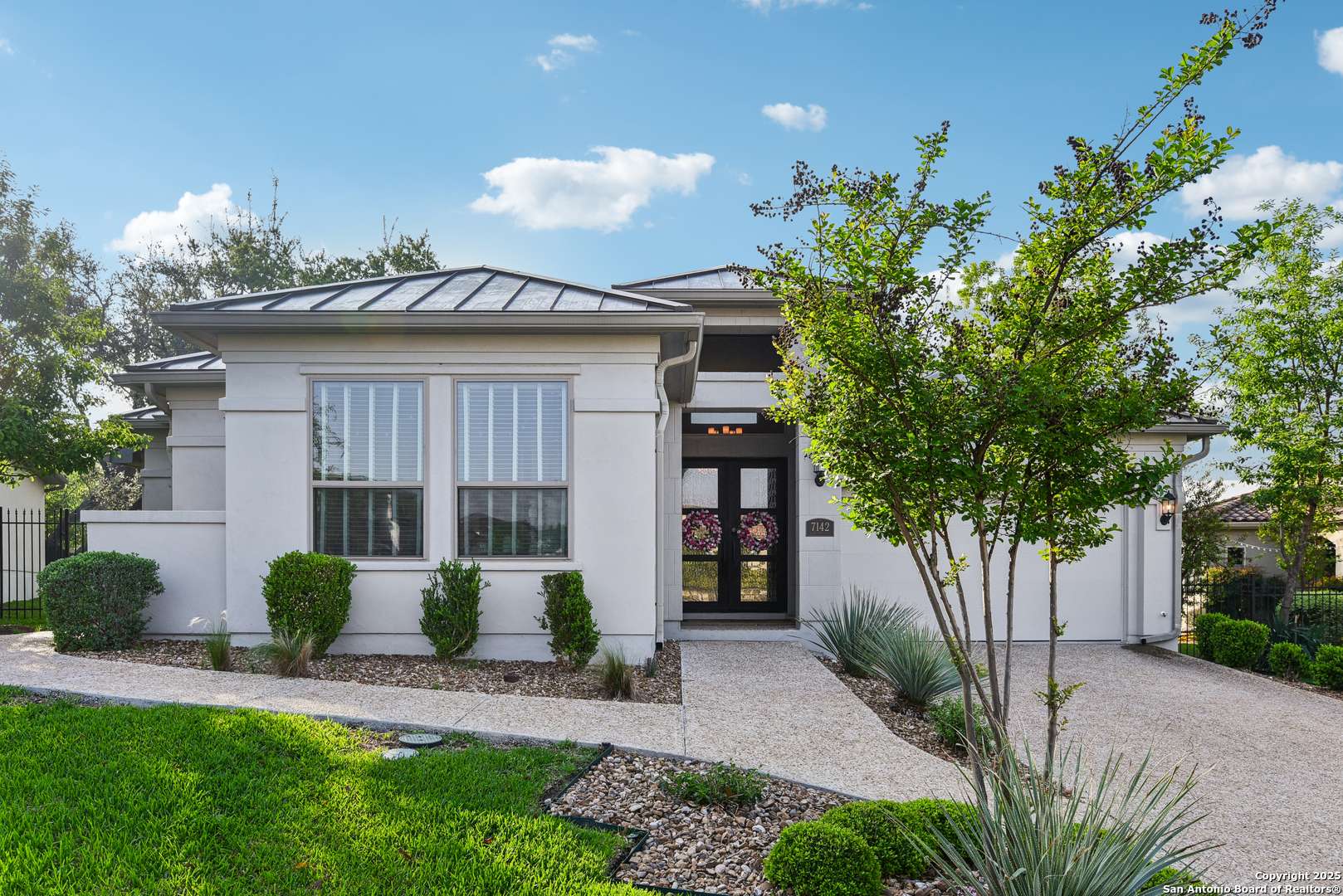 San Antonio, TX 78257,7142 Bluff Run