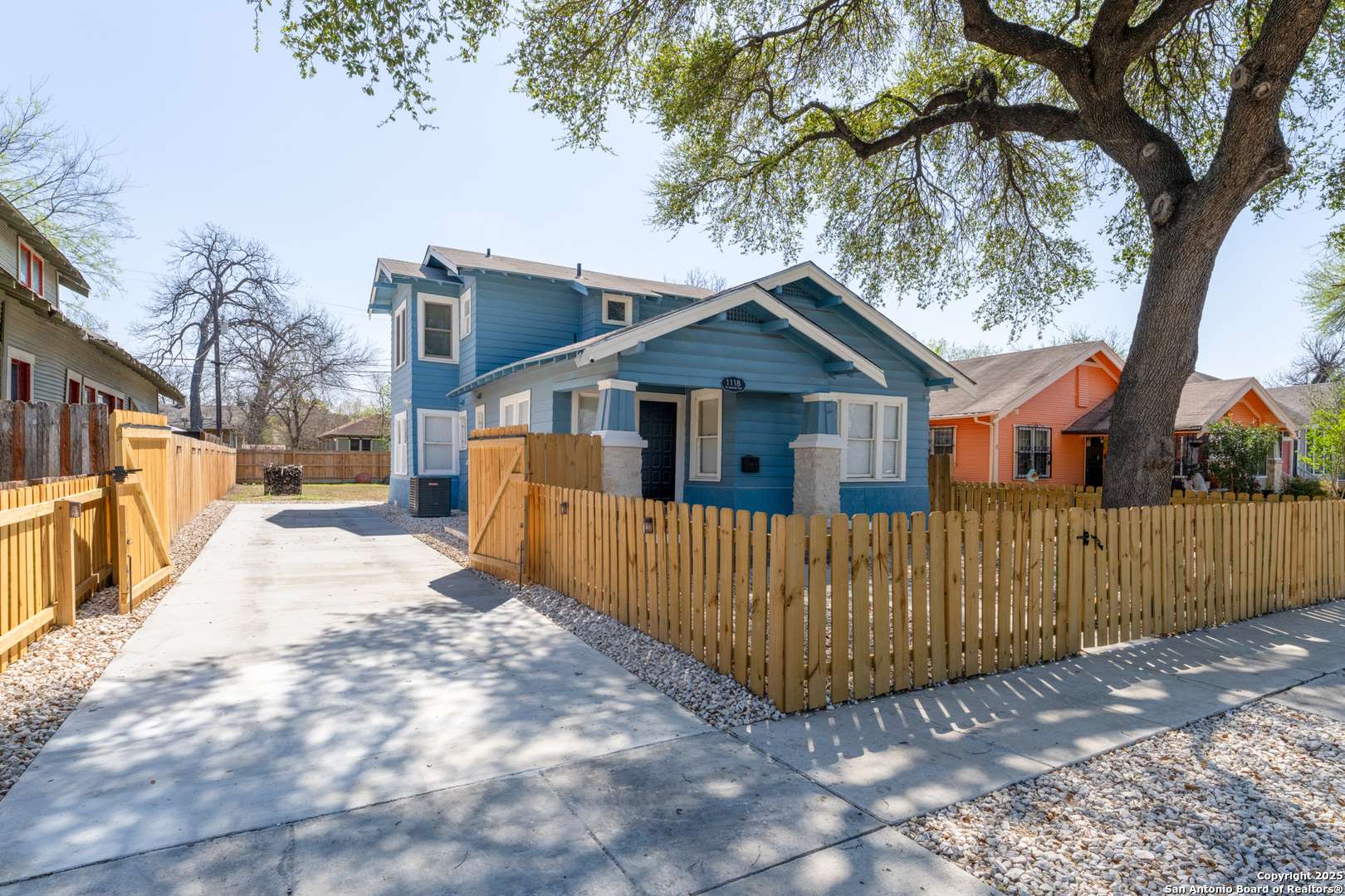 1118 Summit Ave, San Antonio, TX 78201