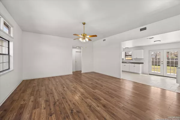 Boerne, TX 78006,229 Deer Creek
