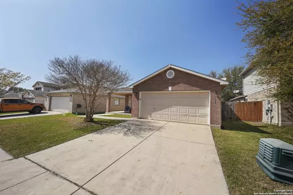 Cibolo, TX 78108,128 Crest Bluff