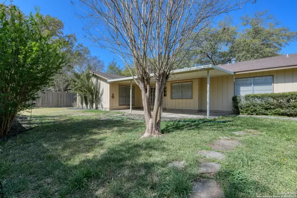 San Antonio, TX 78247,6406 Fox Glen