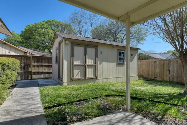 San Antonio, TX 78247,6406 Fox Glen