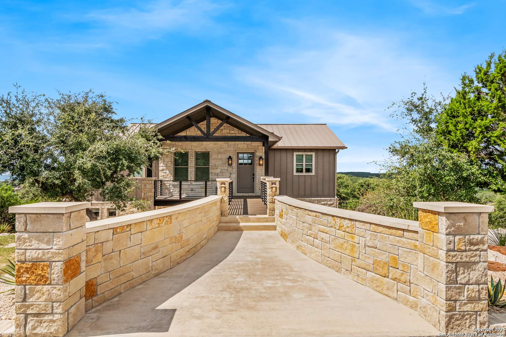 Canyon Lake, TX 78133,1521 Parton