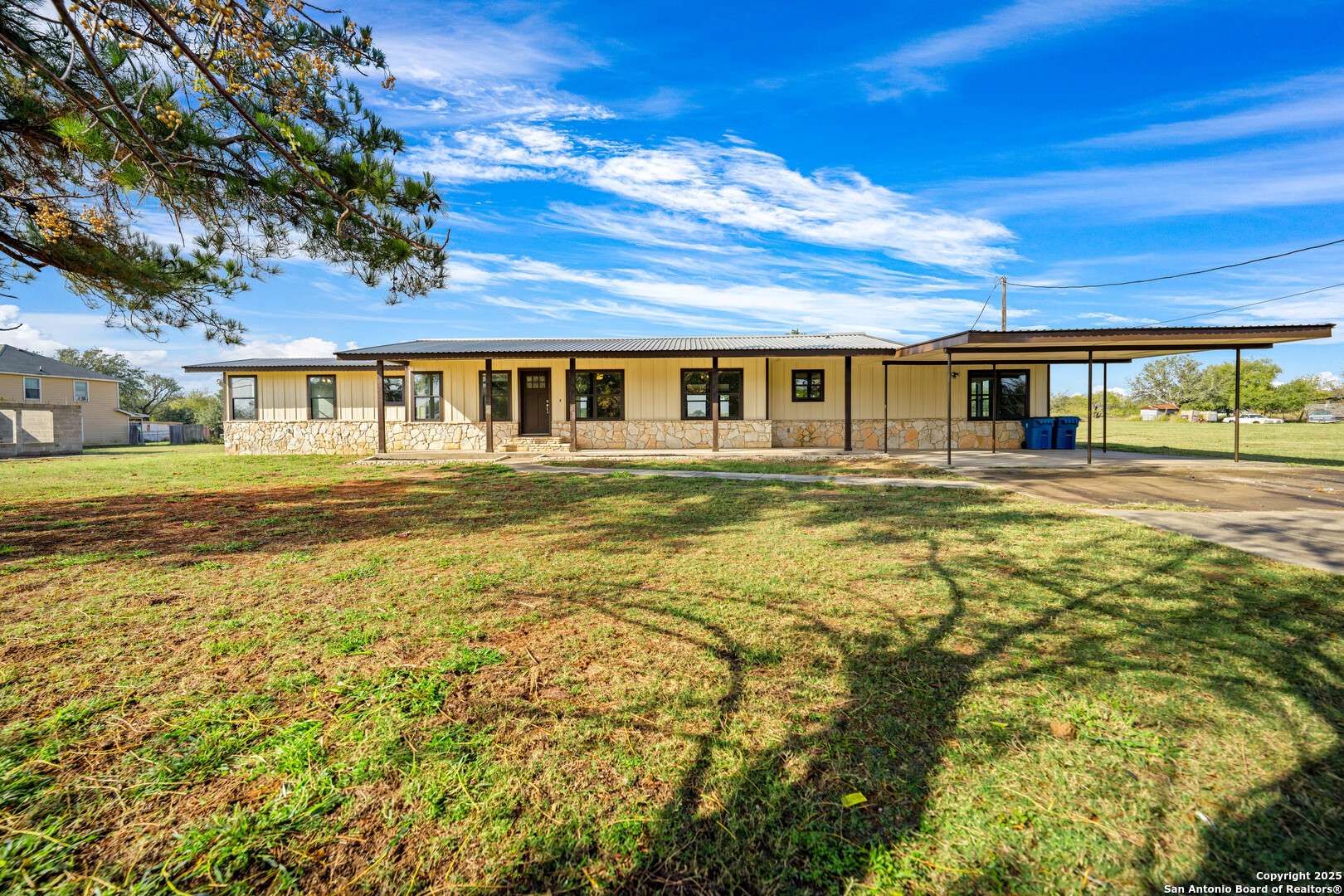 Pleasanton, TX 78064,222 Winship