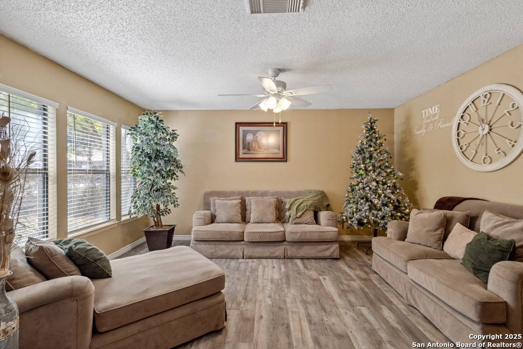San Antonio, TX 78249,7699 Aspen Park