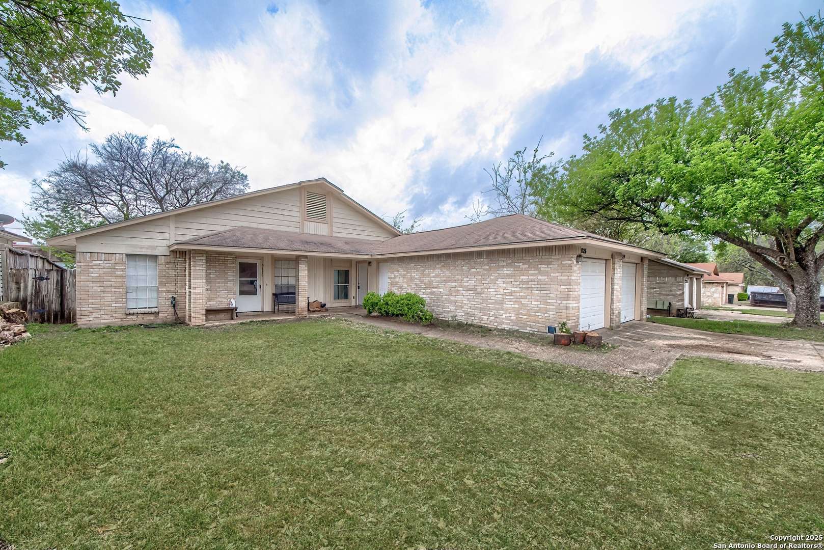 5824 Liberty Bell, San Antonio, TX 78233