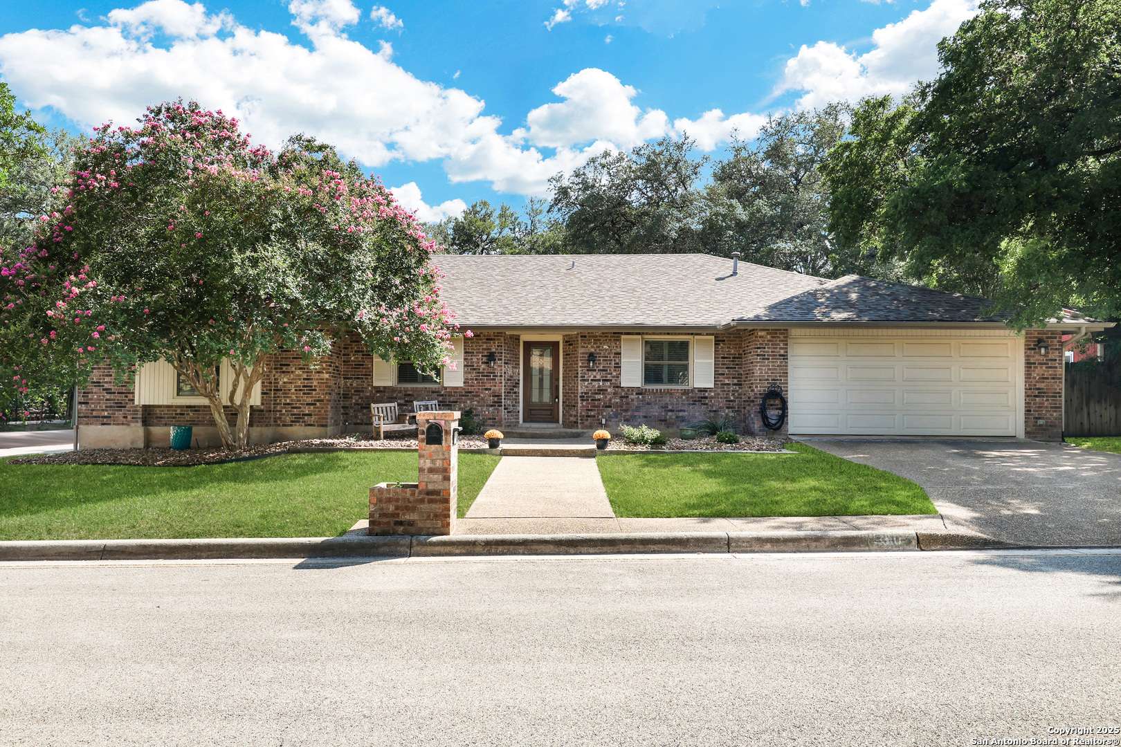 310 Twisted Wood,  San Antonio,  TX 78216