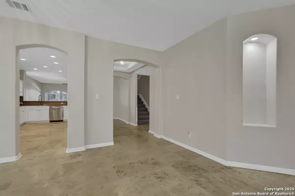 Cibolo, TX 78108,305 Brook Shadow