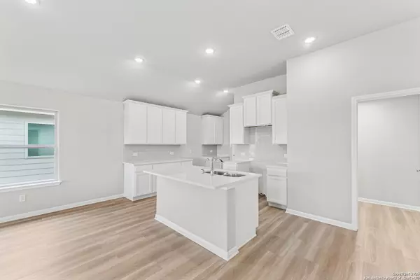 San Antonio, TX 78245,6251 Desert Aloe