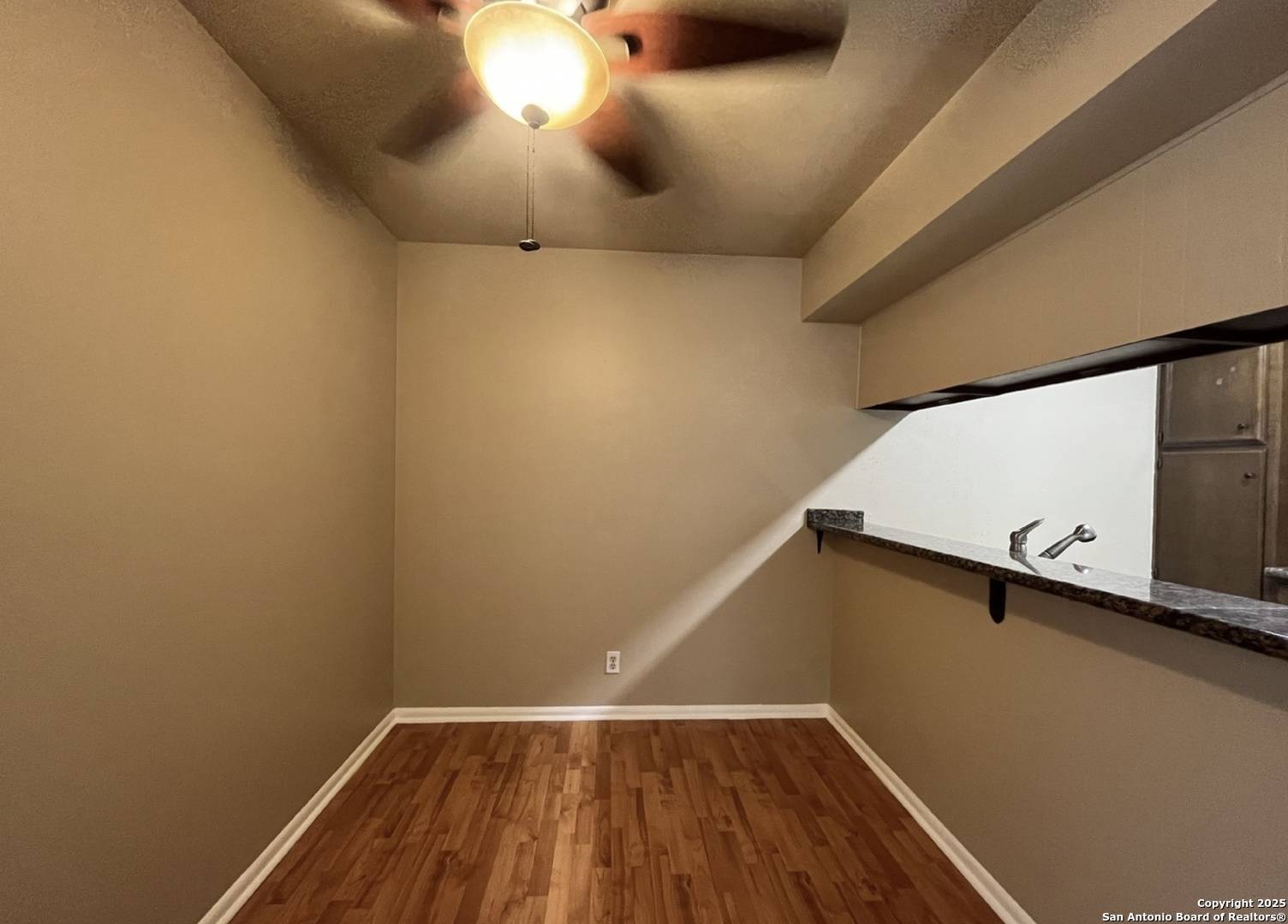 San Antonio, TX 78217,8702 Village UNIT 1201