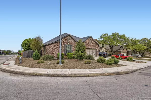 13355 Chalk Hill, San Antonio, TX 78253