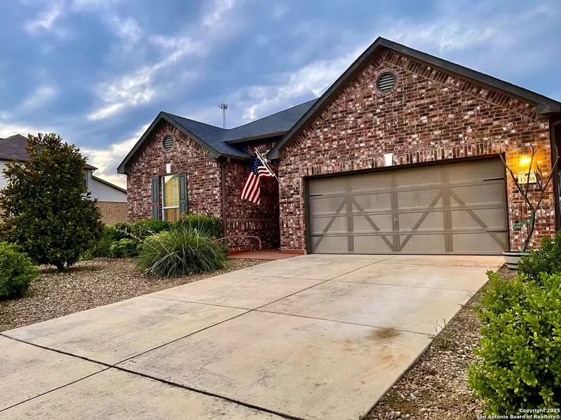 13355 Chalk Hill, San Antonio, TX 78253