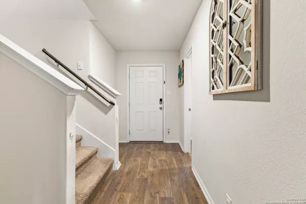 San Antonio, TX 78254,9827 Bur Sedge