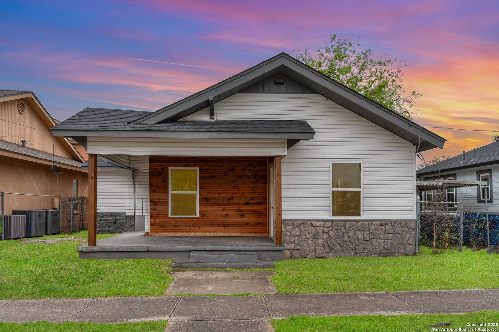 828 Virginia, San Antonio, TX 78203