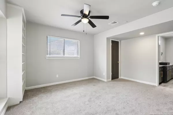 San Antonio, TX 78216,618 Sonnet