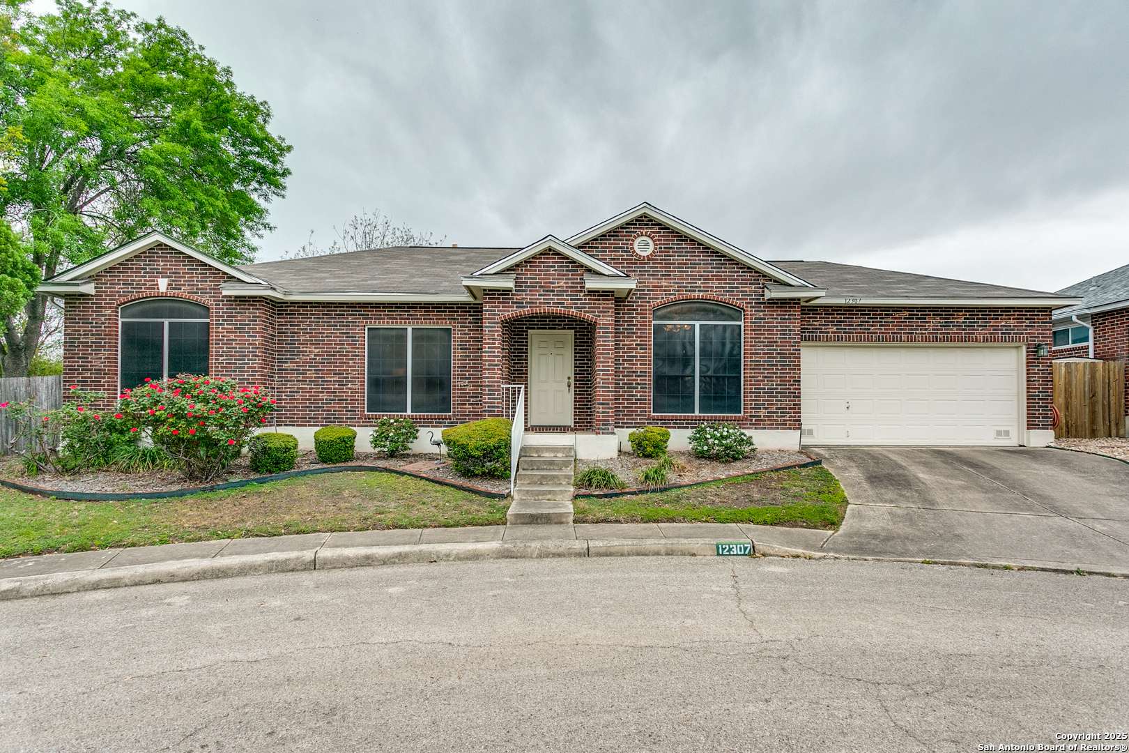 12307 Ashley Pl, San Antonio, TX 78247-4273