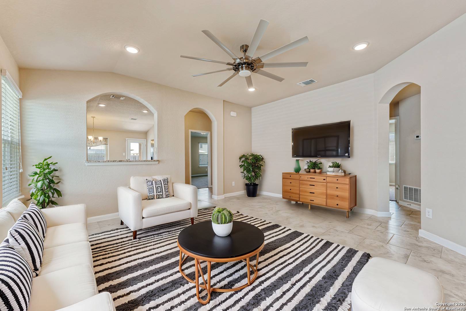 New Braunfels, TX 78130,2297 Olive Hill