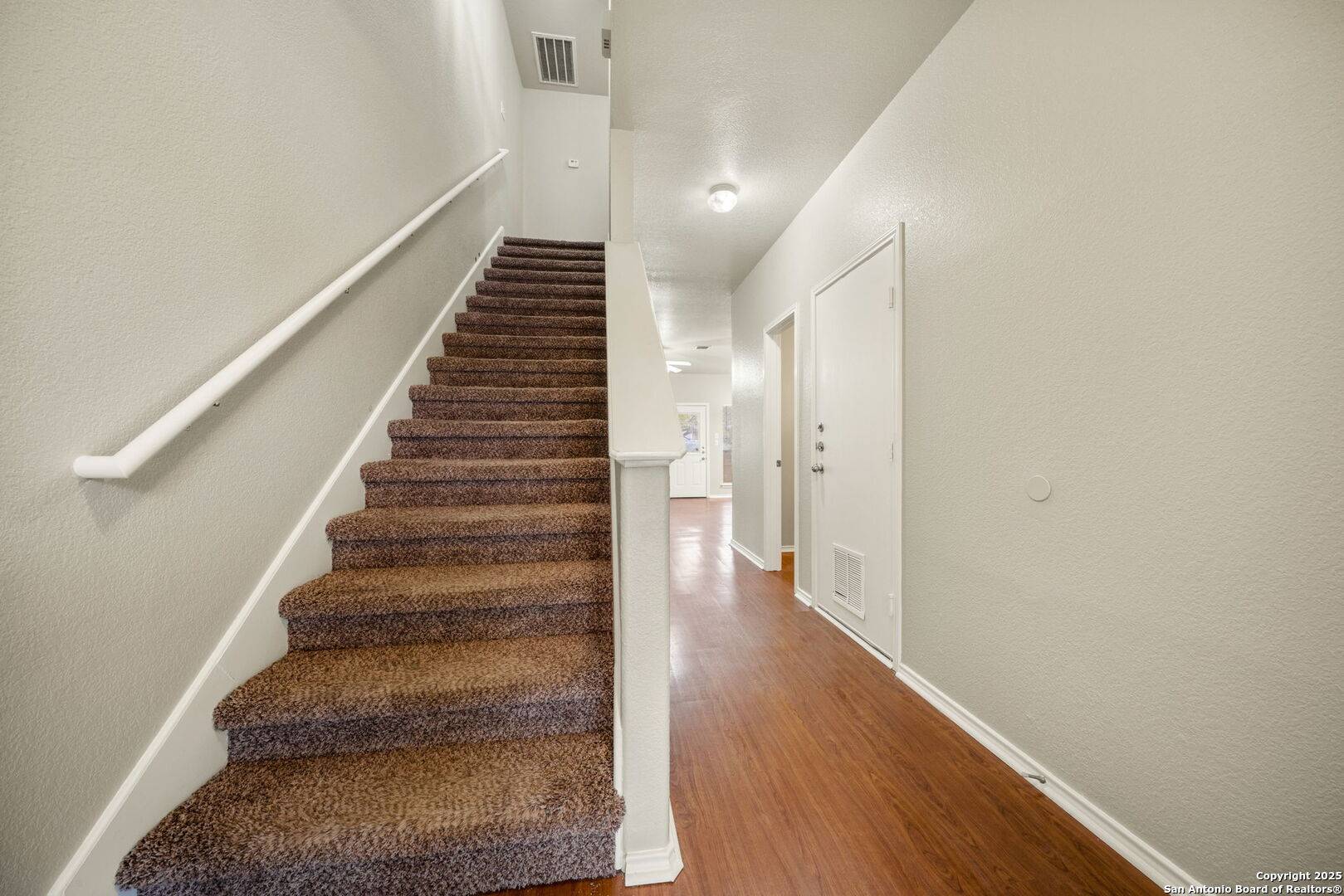 San Antonio, TX 78229,4111 St Charles Bay